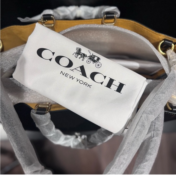 Coach Rogue Bag 39 In Regenerative Leather - Picture 5 of 6